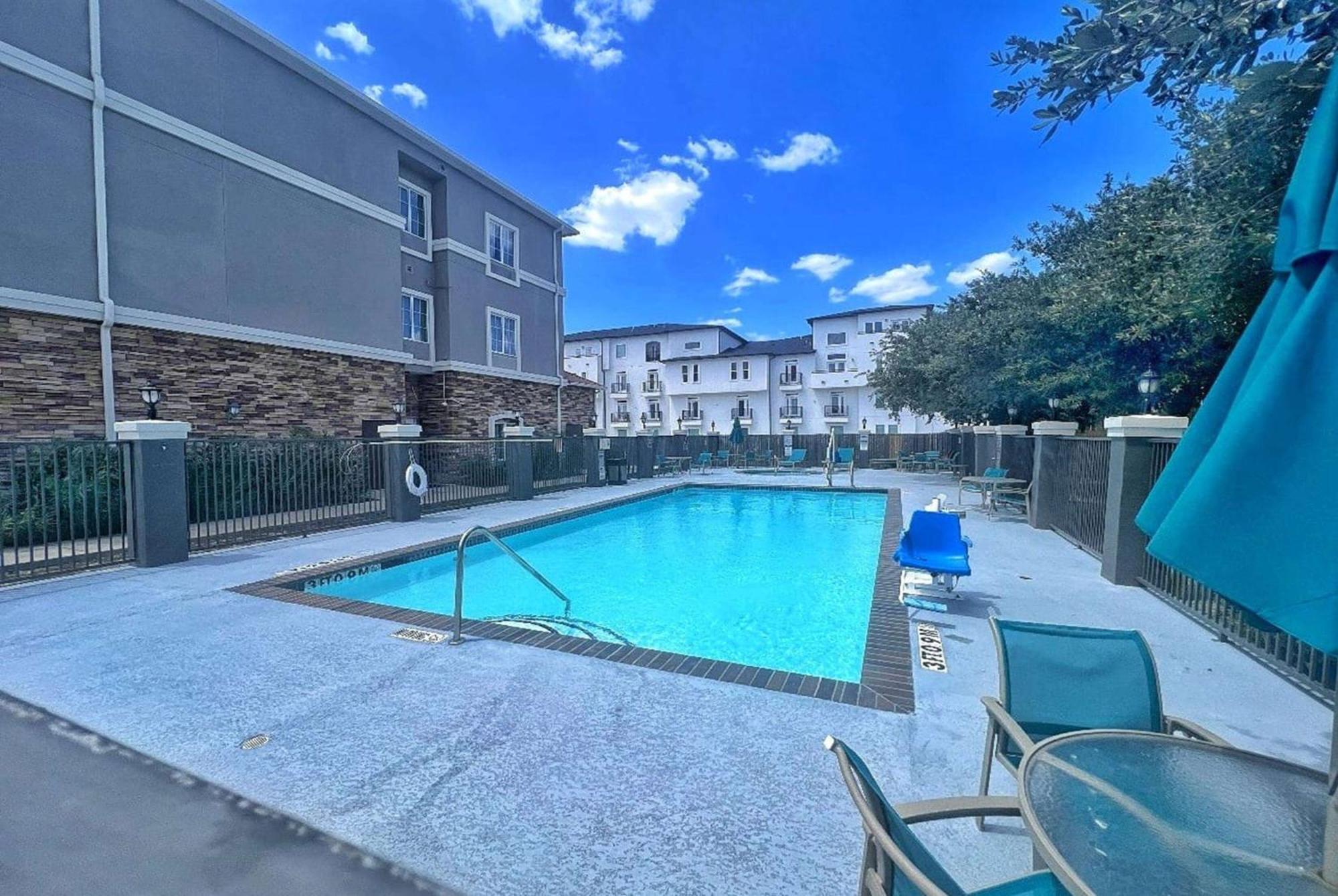 Hotel La Quinta By Wyndham Houston Energy Corridor Exterior foto